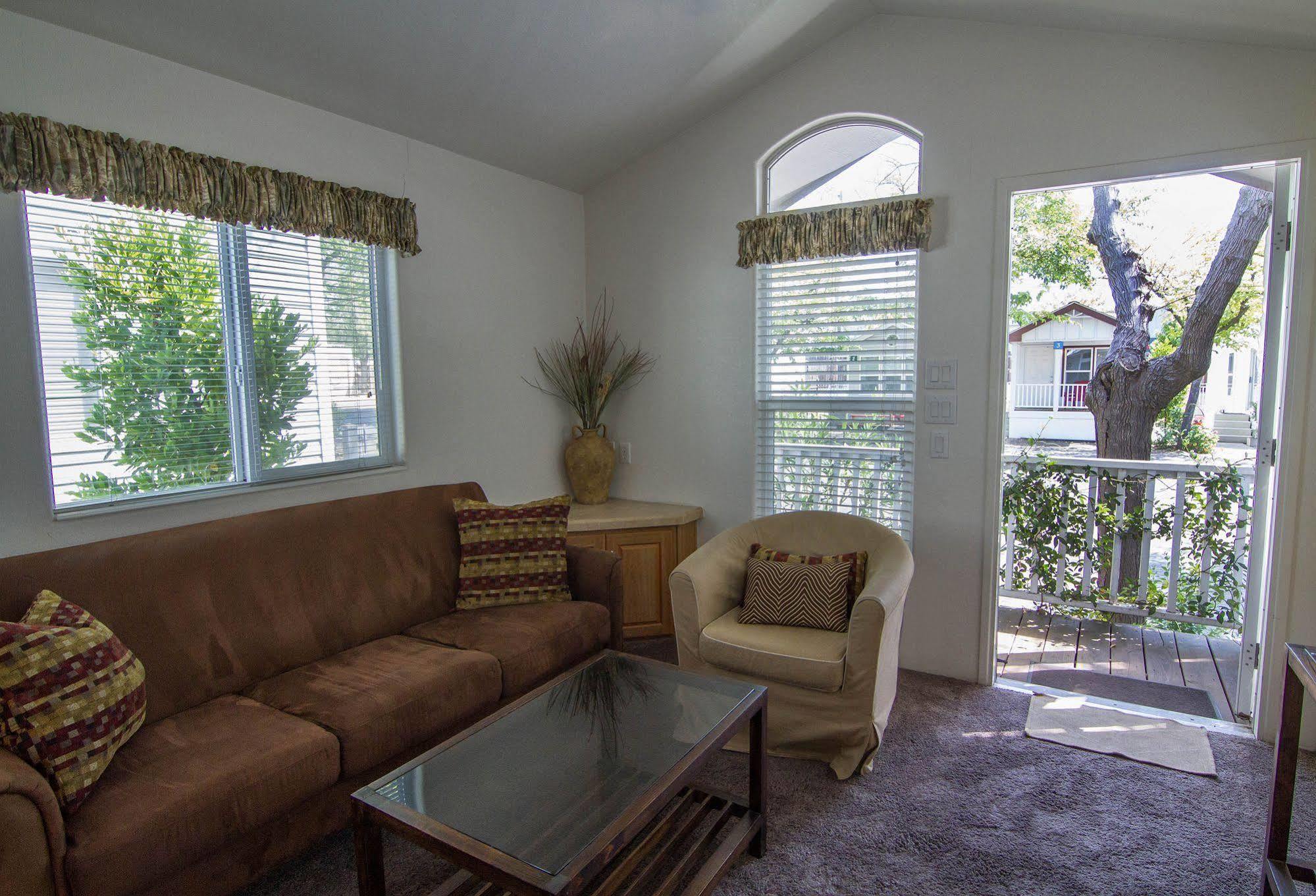 Arden Acres Hotel Sacramento Bagian luar foto