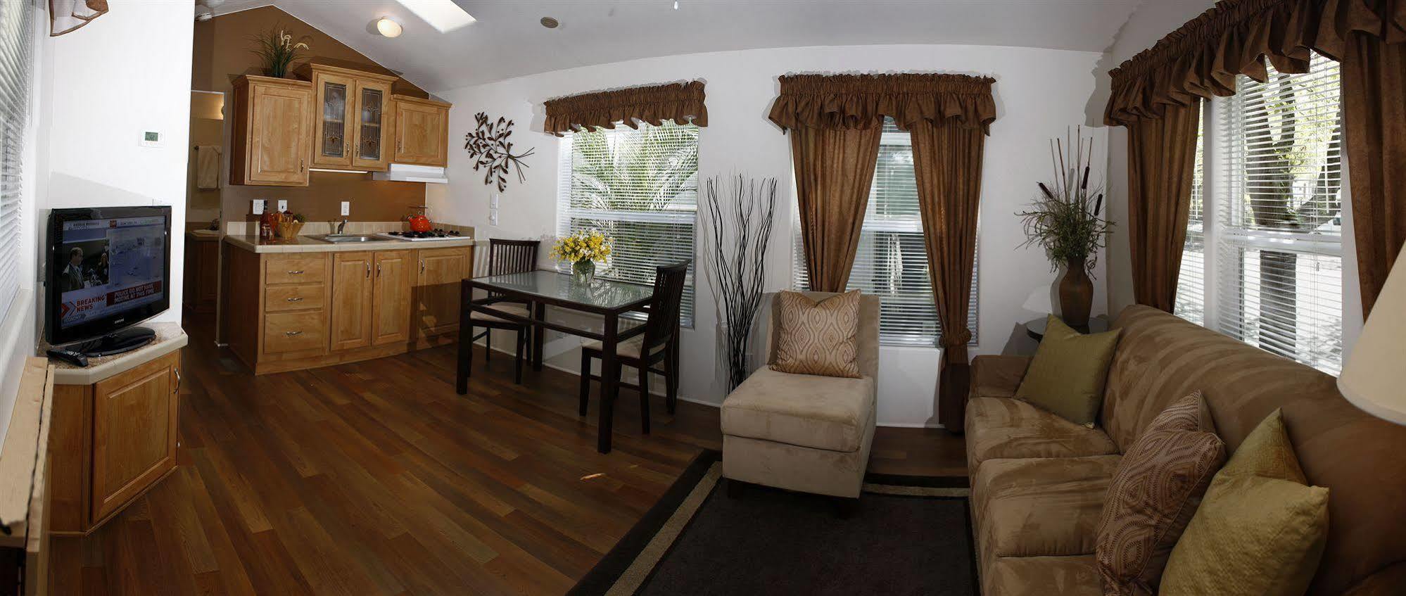 Arden Acres Hotel Sacramento Bagian luar foto