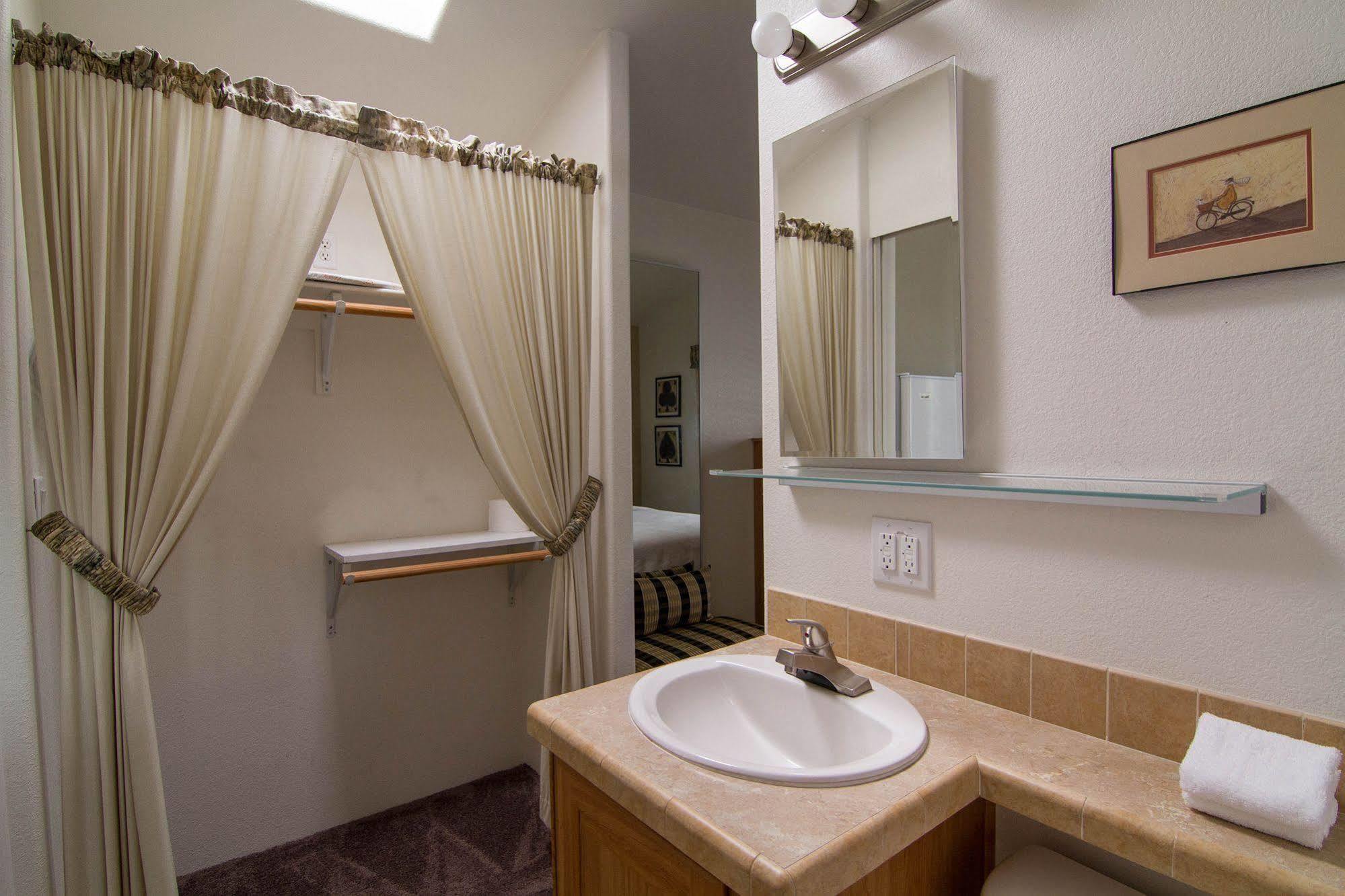 Arden Acres Hotel Sacramento Bagian luar foto