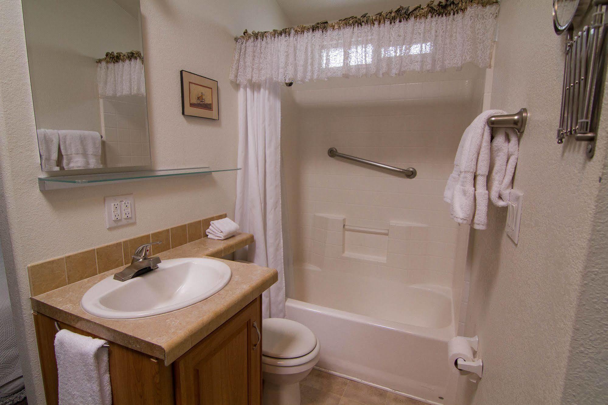 Arden Acres Hotel Sacramento Bagian luar foto